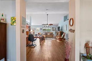 9086 Manchester St, Spring Hill, FL 34606 - Photo 10