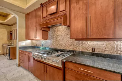 1079 Ashland Avenue, Tarpon Springs, FL 34689 - Photo 14