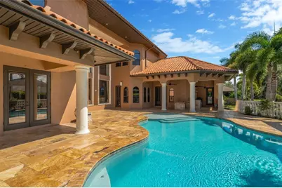 1079 Ashland Avenue, Tarpon Springs, FL 34689 - Photo 40