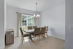 463 Trafalgar Ln, Spring Hill, FL 34606 - Photo 6