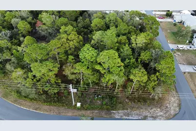 3300 Alcan Avenue, Spring Hill, FL 34608 - Photo 2