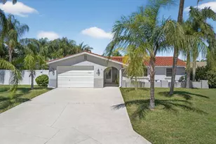 5061 Ensign Loop, New Port Richey, FL 34652 - Photo 8