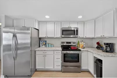 5061 Ensign Loop, New Port Richey, FL 34652 - Photo 22