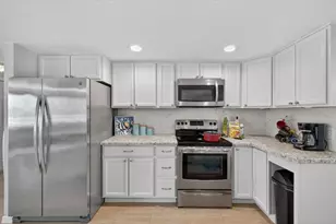 5061 Ensign Loop, New Port Richey, FL 34652 - Photo 22