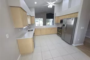 9257 Bonnie Cove Dr, Weeki Wachee, FL 34613 - Photo 4