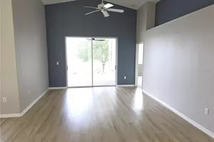 9257 Bonnie Cove Dr, Weeki Wachee, FL 34613 - Photo 10