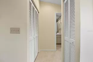 9470 Nakoma Way, Weeki Wachee, FL 34613 - Photo 20