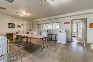 424 Windrush Bay Dr, Tarpon Springs, FL 34689 - Photo 38