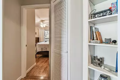 424 Windrush Bay Drive, Tarpon Springs, FL 34689 - Photo 18