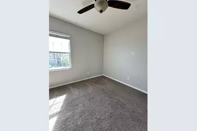 7823 110th Avenue E, Parrish, FL 34219 - Photo 16