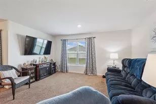 13196 Golden Lime Ave, Spring Hill, FL 34609 - Photo 14