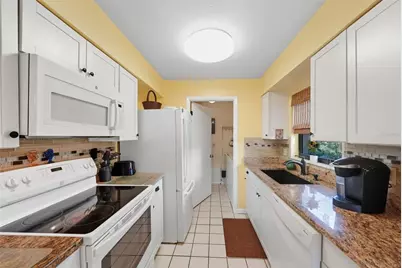 8174 Sturbridge Court #8174, Weeki Wachee, FL 34613 - Photo 4