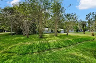 304 Lincoln Ave, Brooksville, FL 34604 - Photo 4