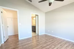 18527 Waydale Loop, Hudson, FL 34667 - Photo 4