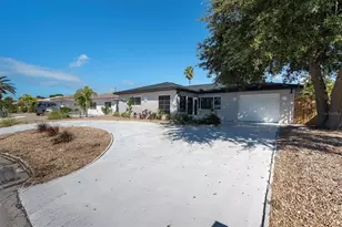 197 Lido Dr, Saint Pete Beach, FL 33706 - Photo 38