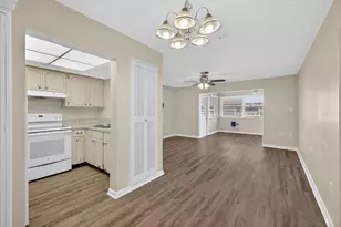 5242 Opal Ln, New Port Richey, FL 34652 - Photo 4