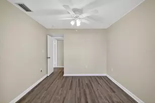 5242 Opal Ln, New Port Richey, FL 34652 - Photo 26