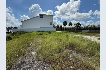 5251 Boardwalk Street, Holiday, FL 34690 - Photo 2