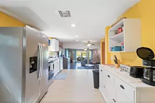 7965 W Riverbend Rd, Crystal River, FL 34428 - Photo 4