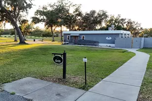 17653 Garsalaso Cir, Brooksville, FL 34604 - Photo 42