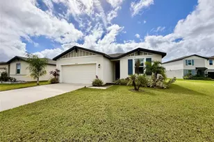 3082 Forrest Plum Ct, Zephyrhills, FL 33540 - Photo 1