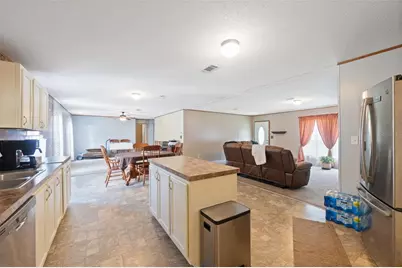 16481 Oakview Drive, Brooksville, FL 34601 - Photo 12