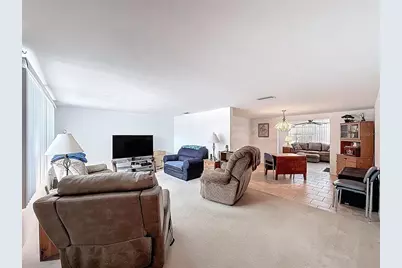 7815 Foxbloom Drive, Port Richey, FL 34668 - Photo 4