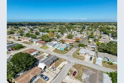 7815 Foxbloom Drive, Port Richey, FL 34668 - Photo 50