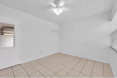 8350 Burgundy Drive N, Pinellas Park, FL 33781 - Photo 14