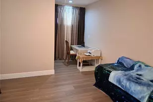 11204 Elmfield Dr, Tampa, FL 33625 - Photo 10