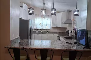 11204 Elmfield Dr, Tampa, FL 33625 - Photo 6