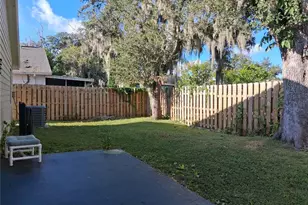 11204 Elmfield Dr, Tampa, FL 33625 - Photo 28