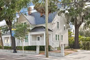 4 W Orange St, Tarpon Springs, FL 34689 - Photo 36