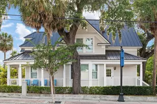 4 W Orange St, Tarpon Springs, FL 34689 - Photo 38