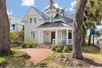 4 W Orange Street, Tarpon Springs, FL 34689 - Photo 1