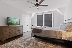 4 W Orange St, Tarpon Springs, FL 34689 - Photo 28