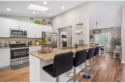 10464 Henderson Street, Spring Hill, FL 34608 - Photo 4