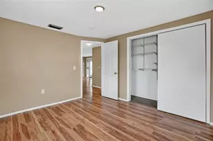 10800 Leeds Rd, Port Richey, FL 34668 - Photo 10