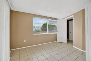 10800 Leeds Rd, Port Richey, FL 34668 - Photo 12