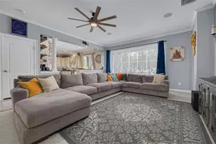 2111 Colville Chase Dr, Ruskin, FL 33570 - Photo 10