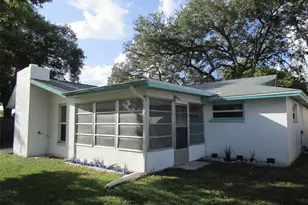 7226 San Moritz Dr, Port Richey, FL 34668 - Photo 32