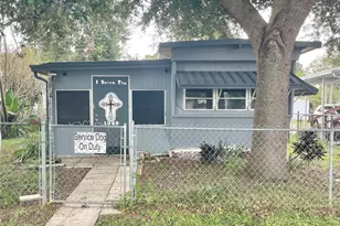 6250 Connecticut St, Zephyrhills, FL 33542 - Photo 1