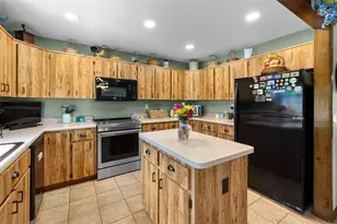 9514 Eden Ave, Hudson, FL 34667 - Photo 10