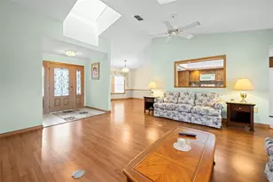 6701 Freeport Dr, Spring Hill, FL 34608 - Photo 4