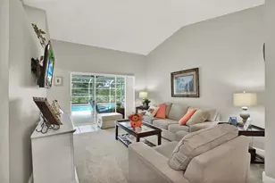 2450 Sunrise Ct, Spring Hill, FL 34608 - Photo 6