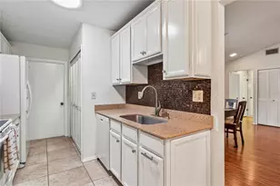 7536 Heather Walk Dr, Weeki Wachee, FL 34613 - Photo 12