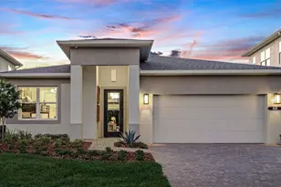 425 Douglas Hl Dr, Lady Lake, FL 32159 - Photo 1