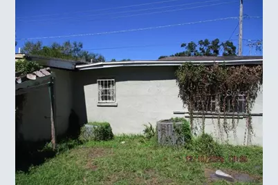 1740 W Powhatan Avenue, Tampa, FL 33603 - Photo 4