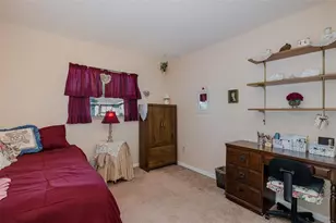 8015 San Fernando Dr, Port Richey, FL 34668 - Photo 14