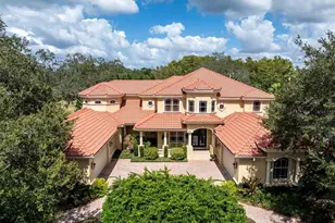 2861 Roehampton Close, Tarpon Springs, FL 34688 - Photo 1